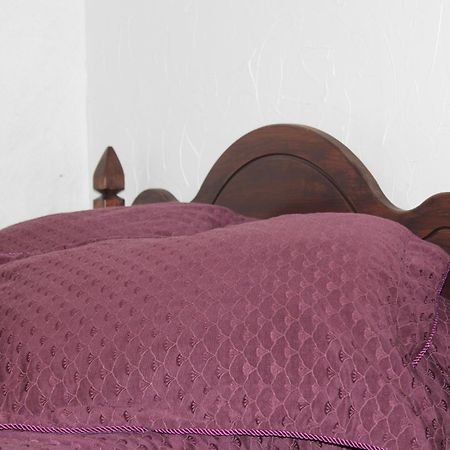 Krapi Guesthouse Treimani Ruang foto