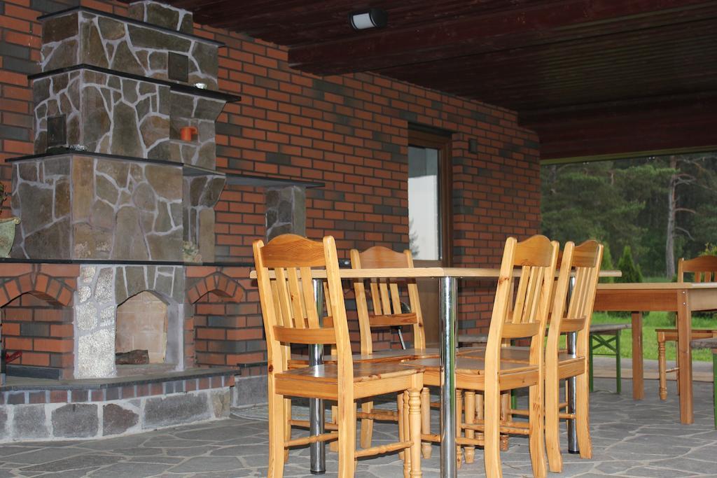 Krapi Guesthouse Treimani Ruang foto