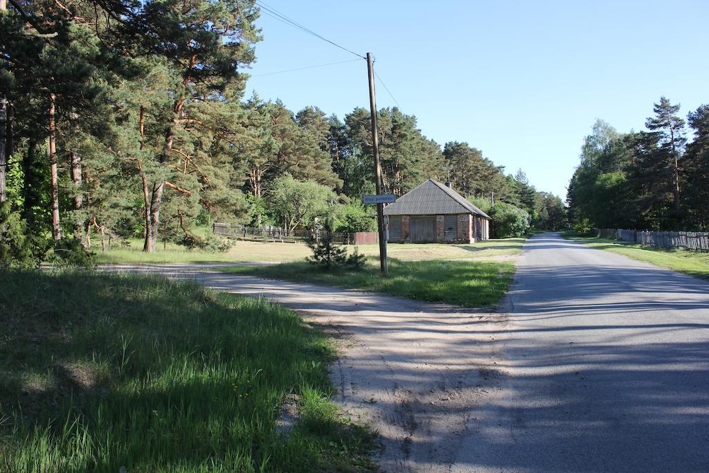 Krapi Guesthouse Treimani Bagian luar foto