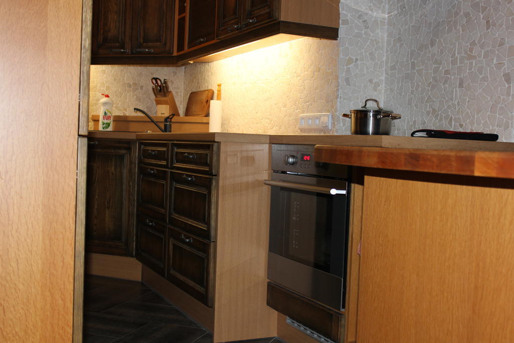 Krapi Guesthouse Treimani Ruang foto
