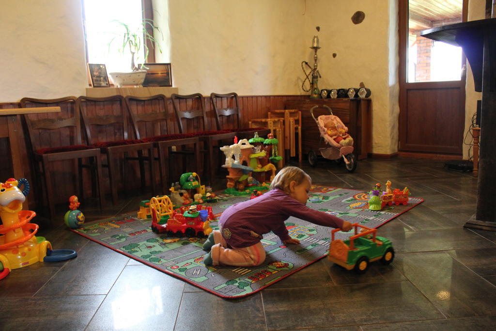Krapi Guesthouse Treimani Ruang foto