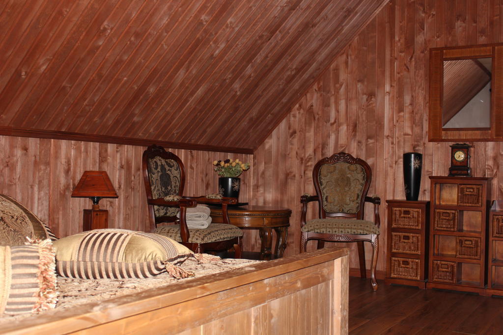 Krapi Guesthouse Treimani Ruang foto